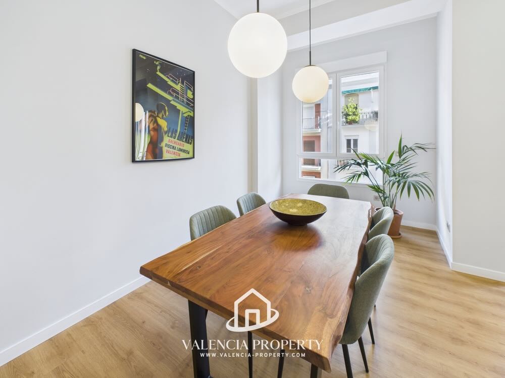 Property 2440 - Image 19